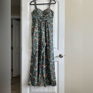 Land of the Free Floral Size Large